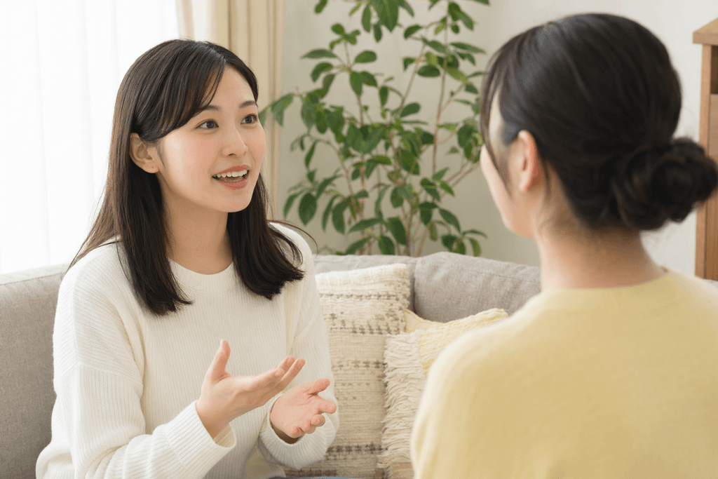 話す