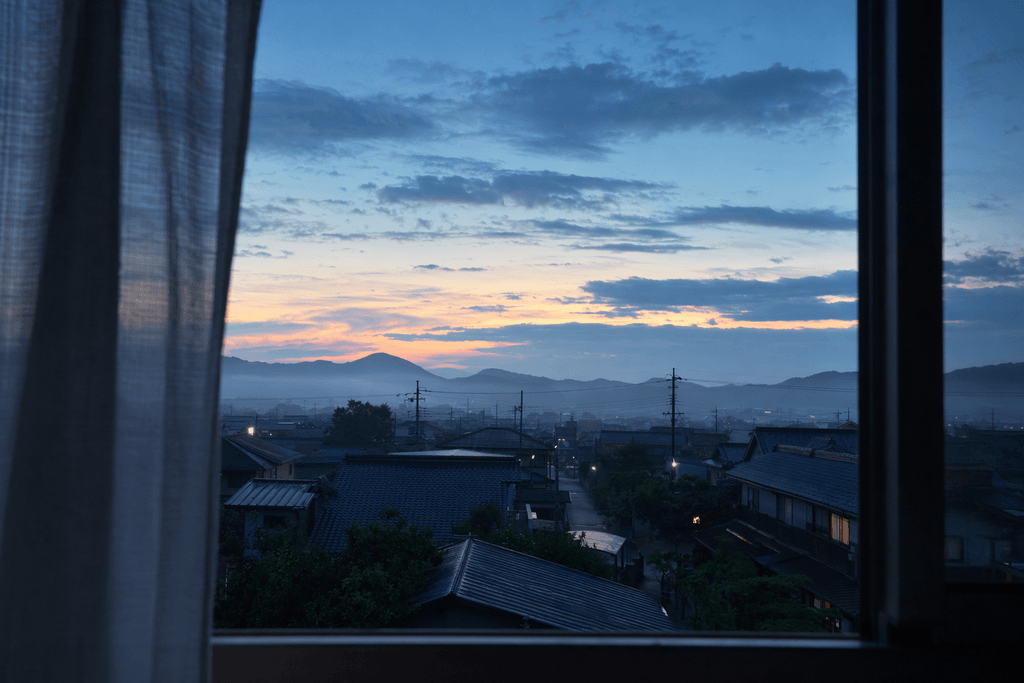 明け方