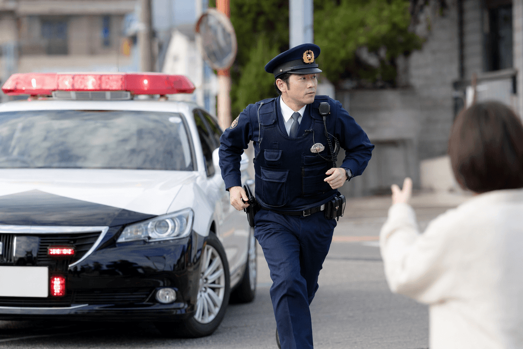 警察