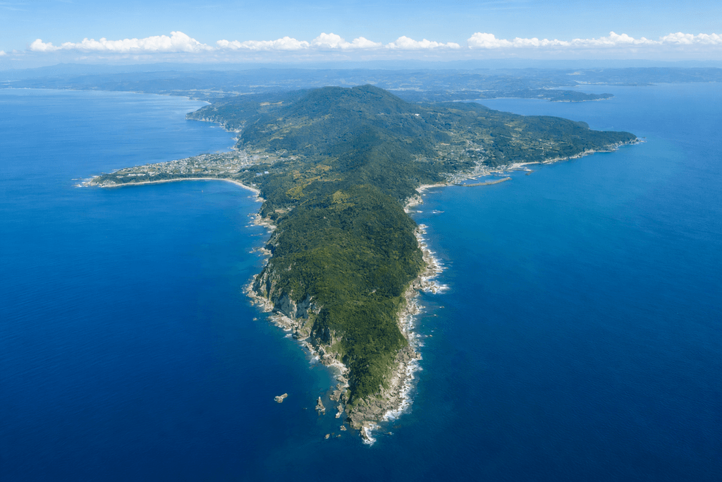 半島